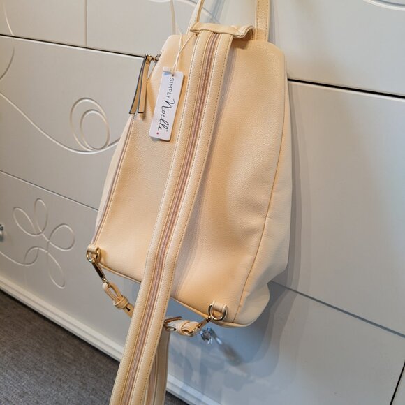 New Buttery Convertible sling bag - Picture 3 of 7